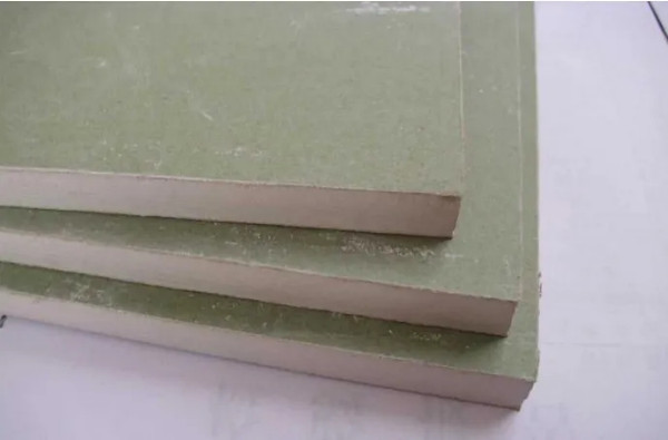 防水石膏板和普通石膏板有何区别？防水石膏板的优势